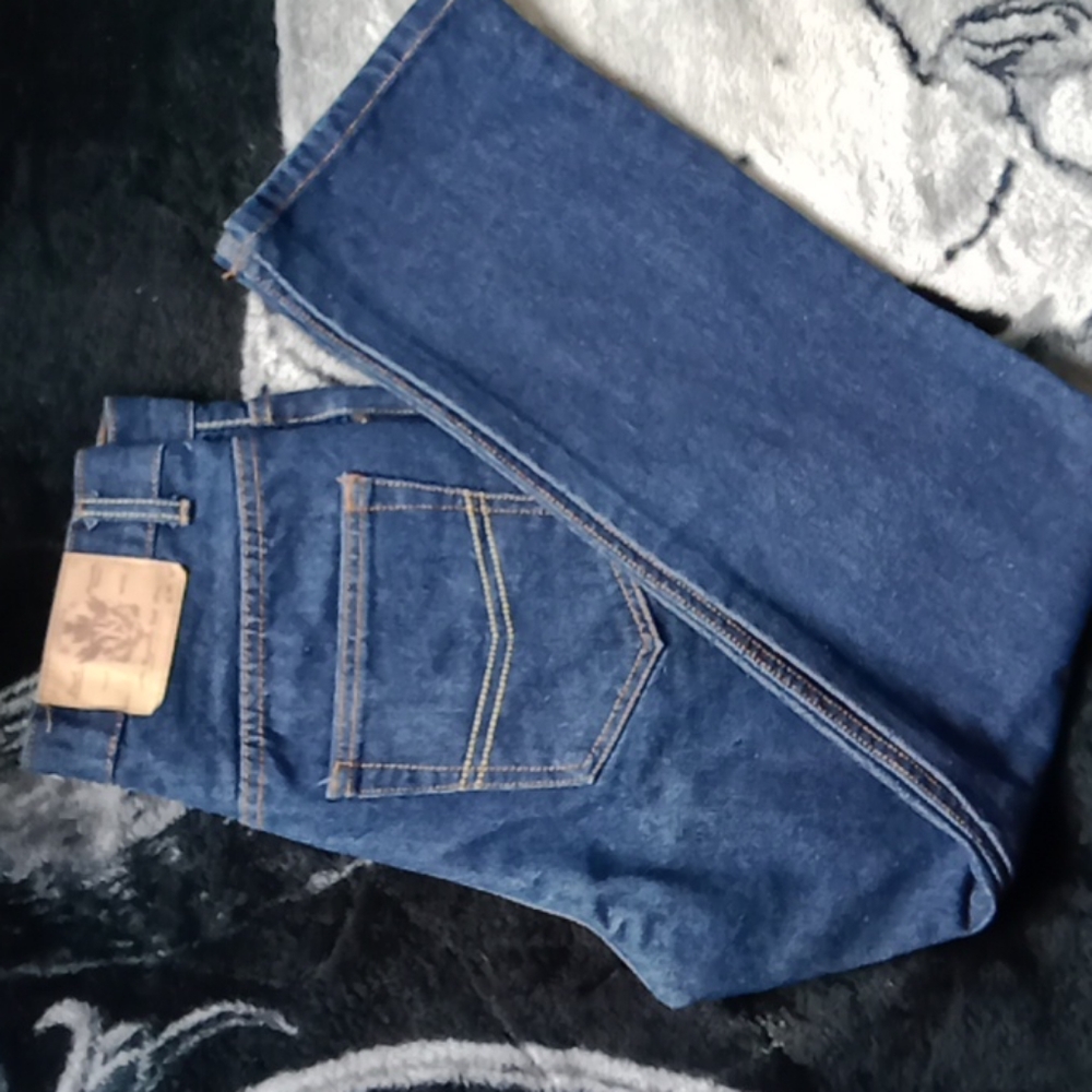 Jeans - Picture 7 of 14